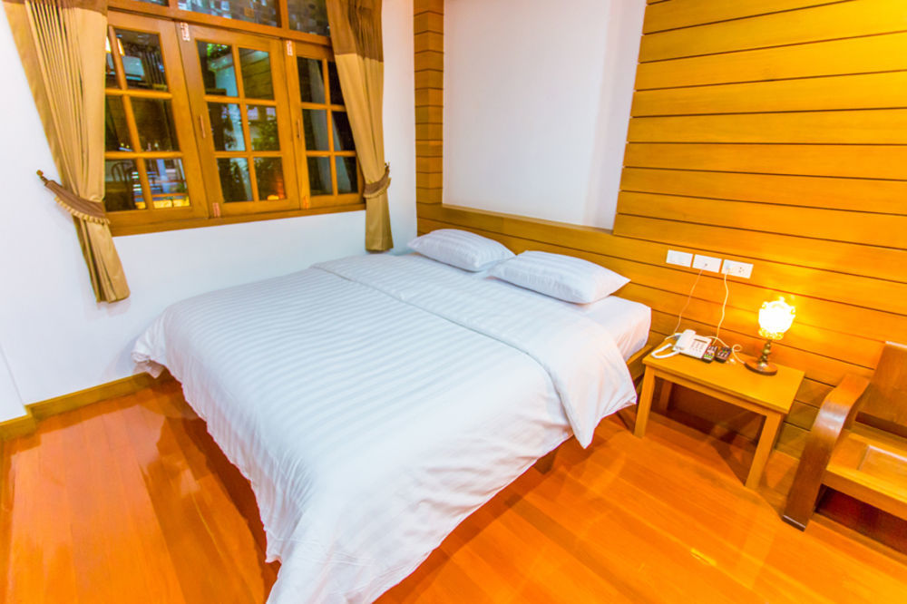 Tree Home Plus Nakhon Si Thammarat Exterior foto