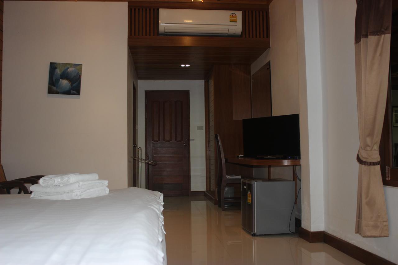 Tree Home Plus Nakhon Si Thammarat Exterior foto
