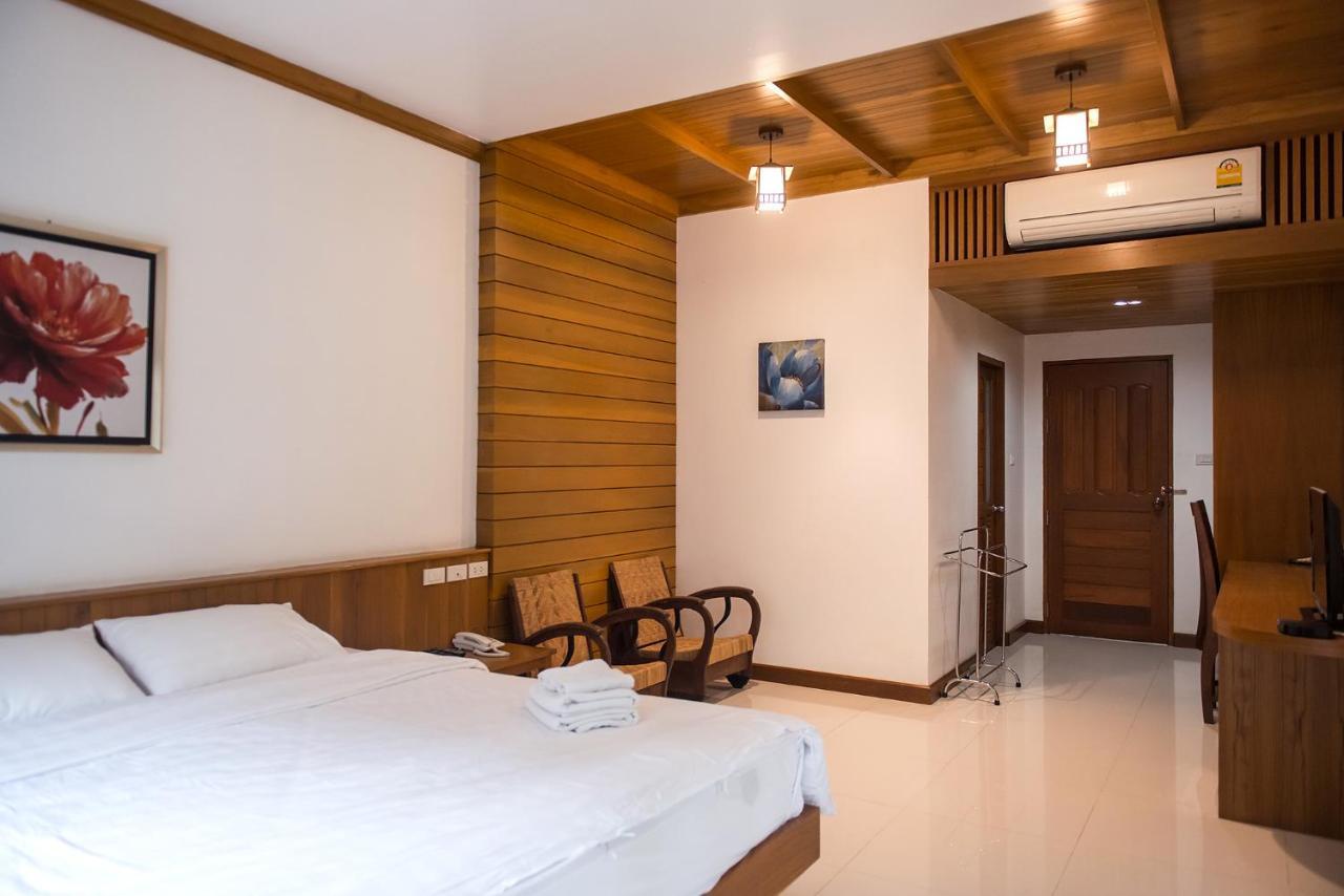 Tree Home Plus Nakhon Si Thammarat Exterior foto